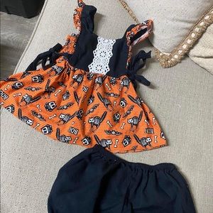 2T RicRac & Ruffles Halloween glows in the dark!